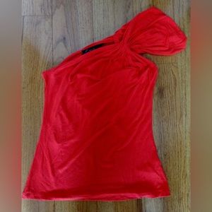 Bebe Red Xavier one shoulder stretch top shirt size small